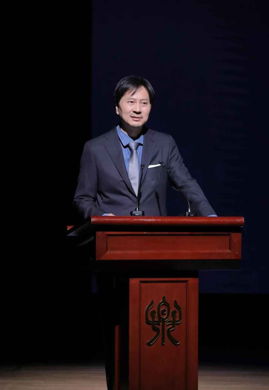 640.jpg 图片