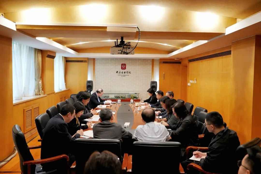 640.jpg 图片