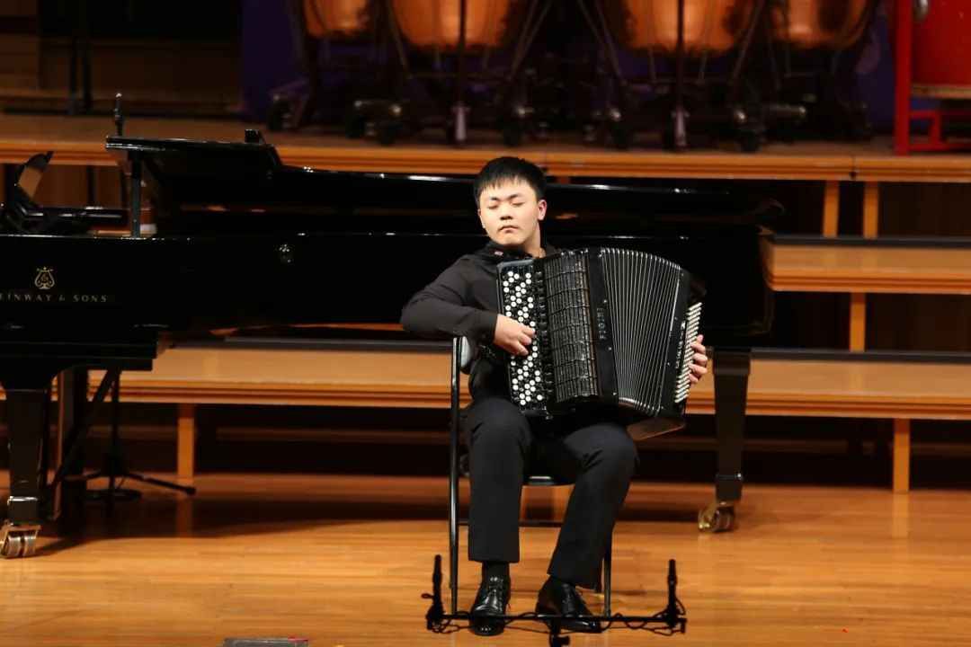 640.jpg 图片