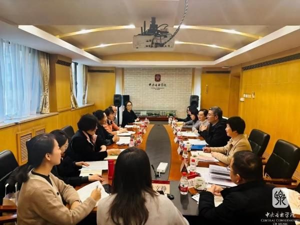 纪委交流-1(600).jpg