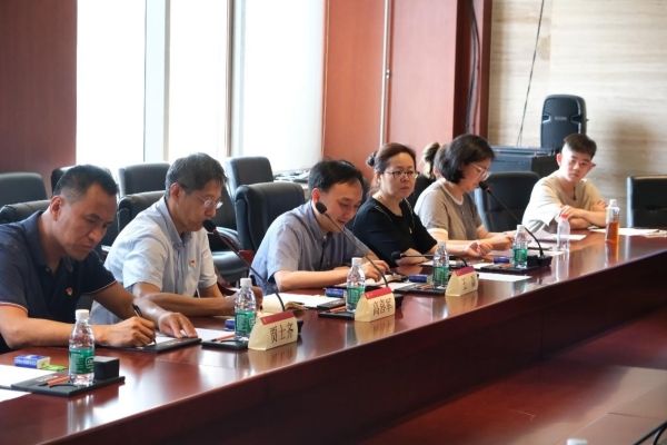 管弦系教师党支部2(600).jpg