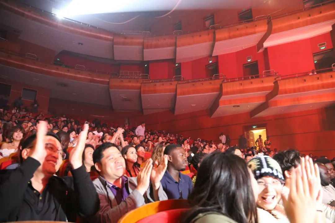640.jpg 图片