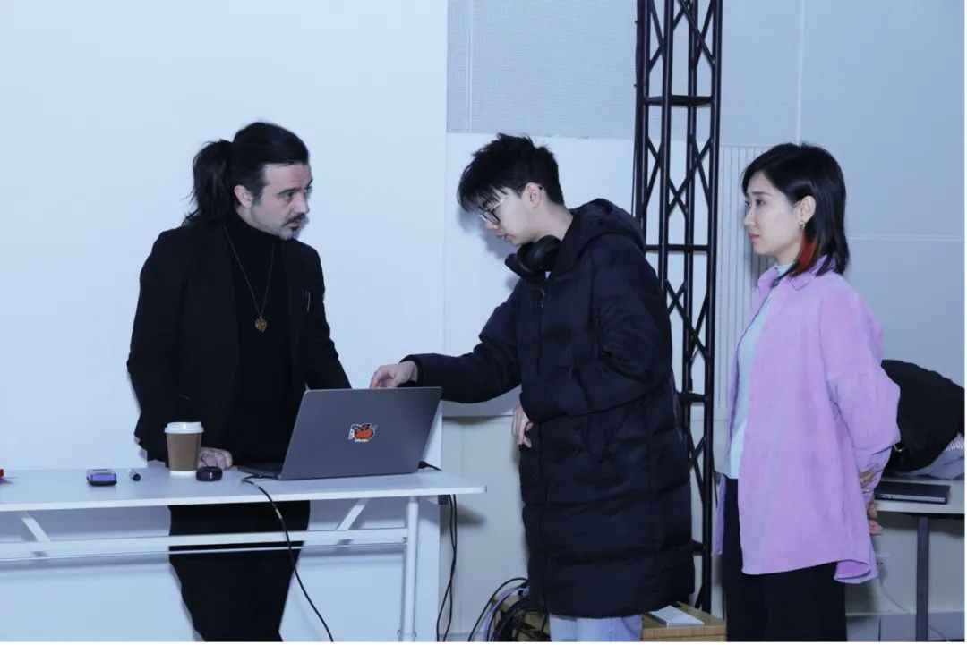 640.jpg 图片
